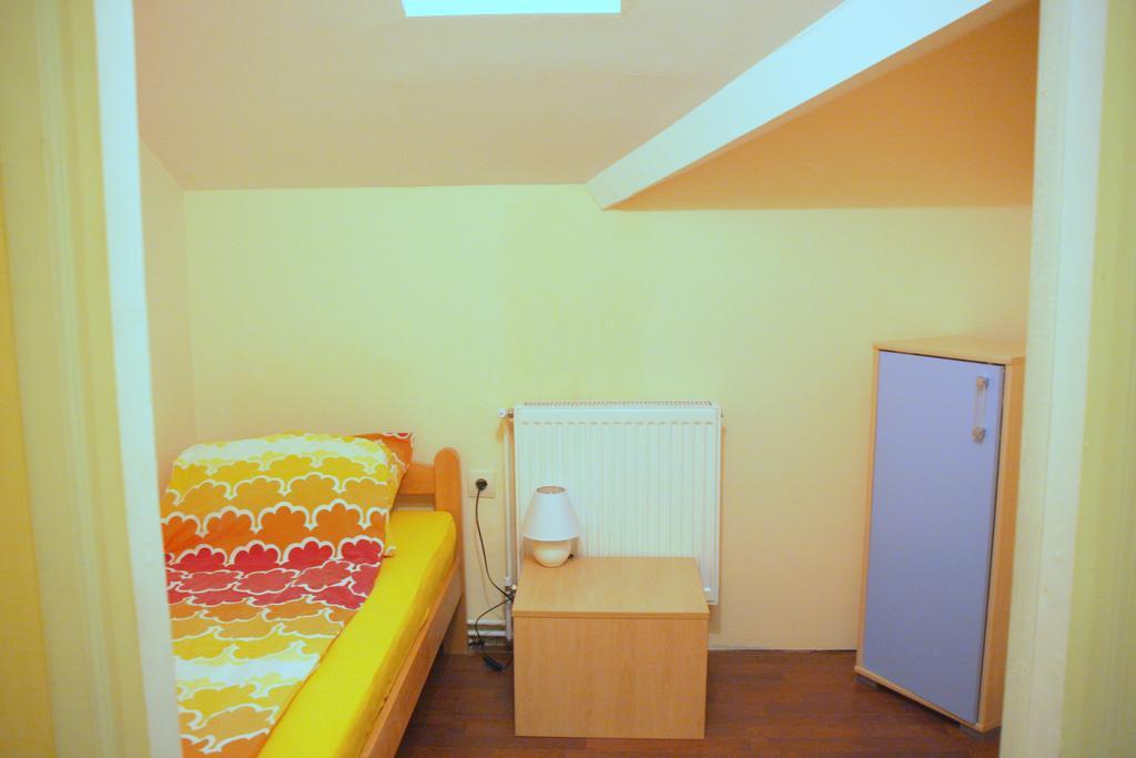 بلغراد Hostel Bed N Beer الغرفة الصورة