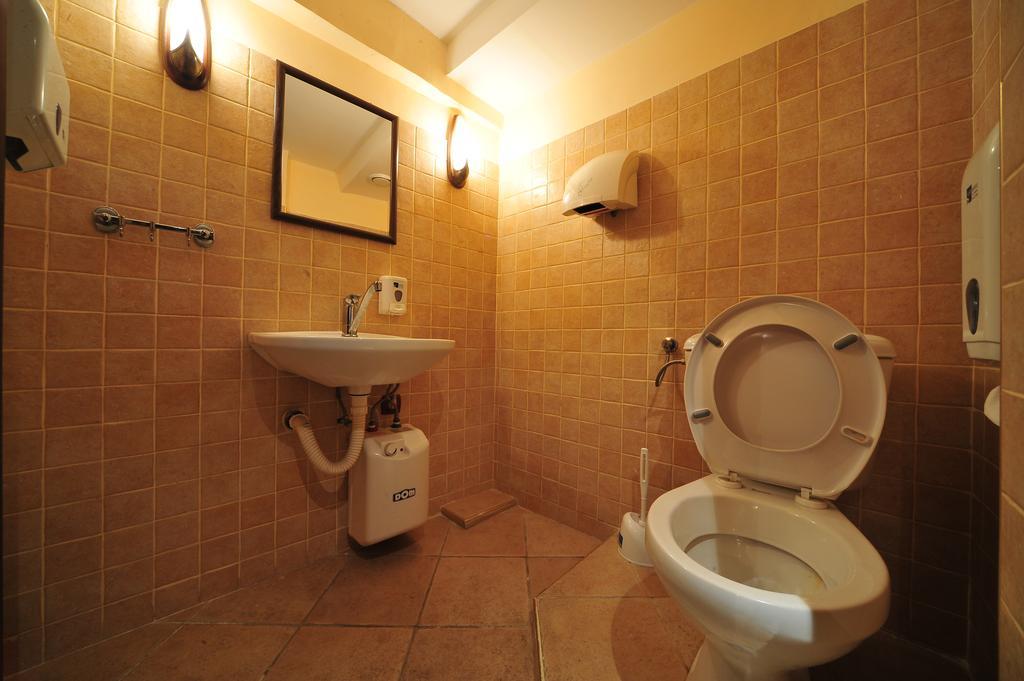 بلغراد Hostel Bed N Beer المظهر الخارجي الصورة