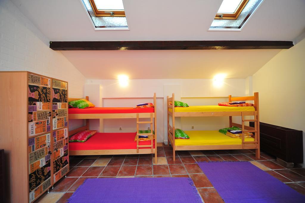 بلغراد Hostel Bed N Beer الغرفة الصورة